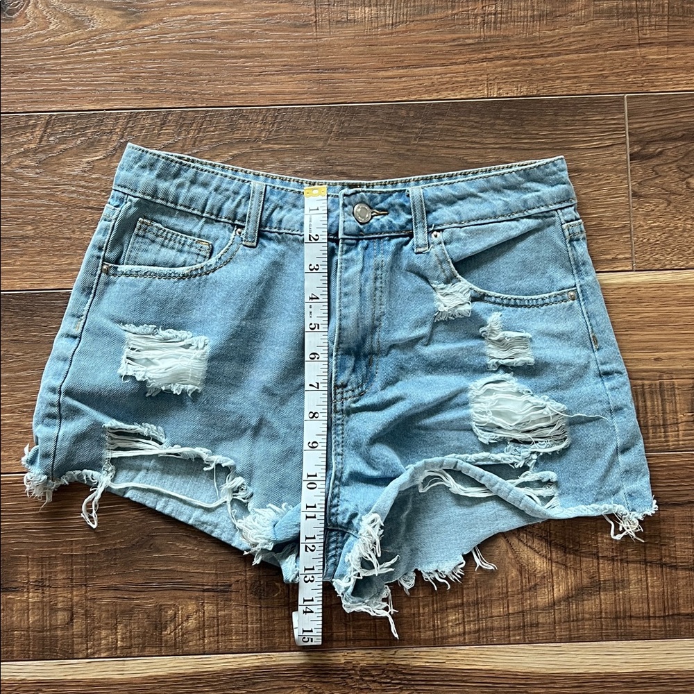 SHEIN Distressed Denim Women Shorts - Picture 4 of 4